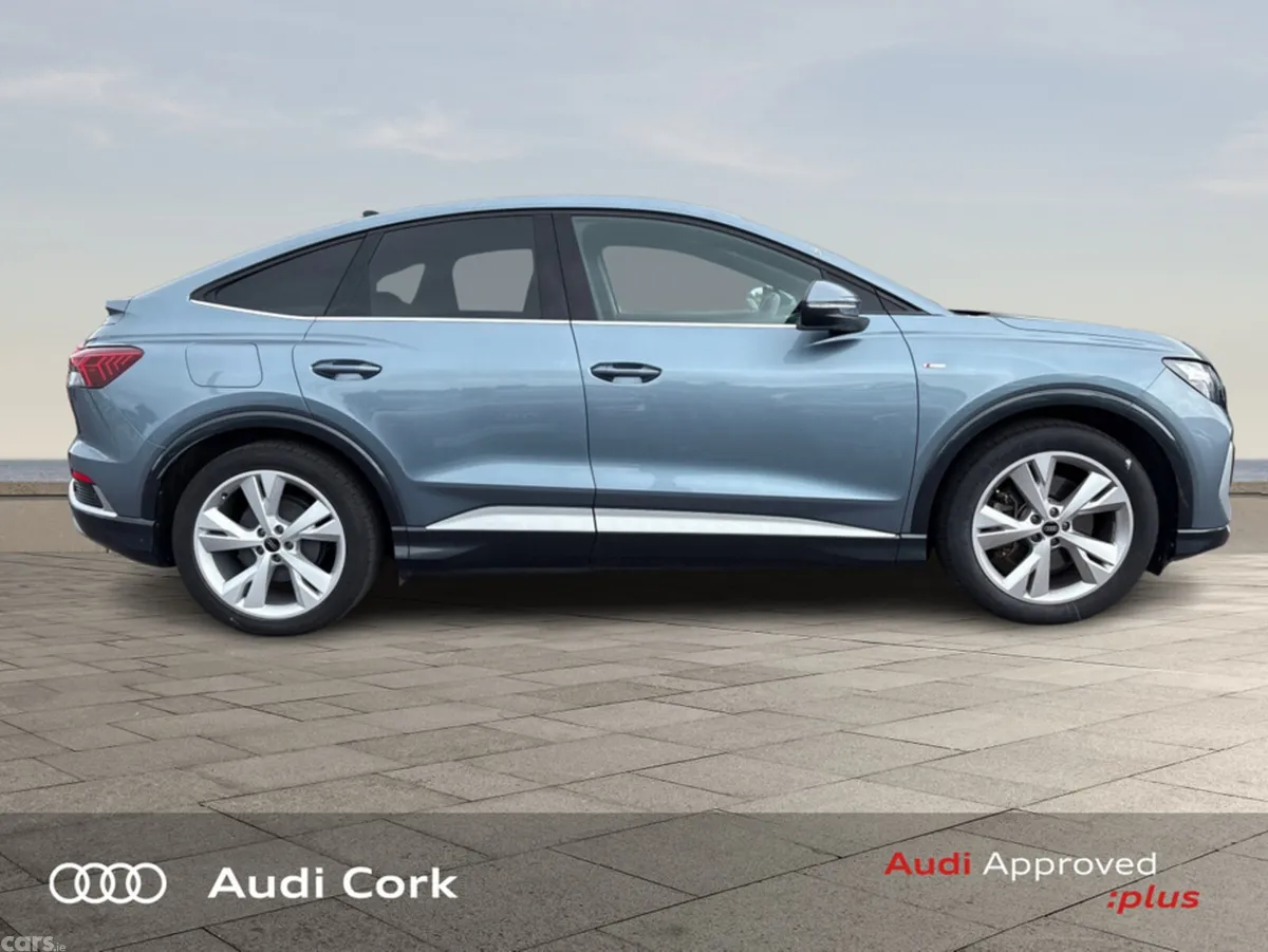 Audi Q4 e-tron Estate, Unknown, 2024, Blue