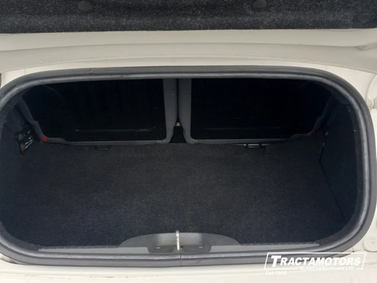 Fiat 500 Convertible, Petrol, 2016, White