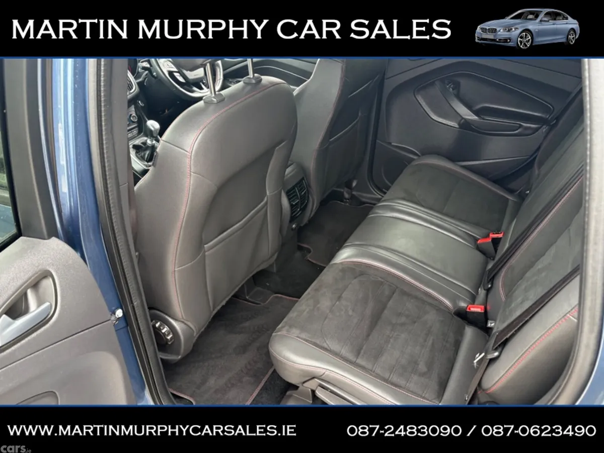 Ford Kuga Hatchback, Diesel, 2019, Blue