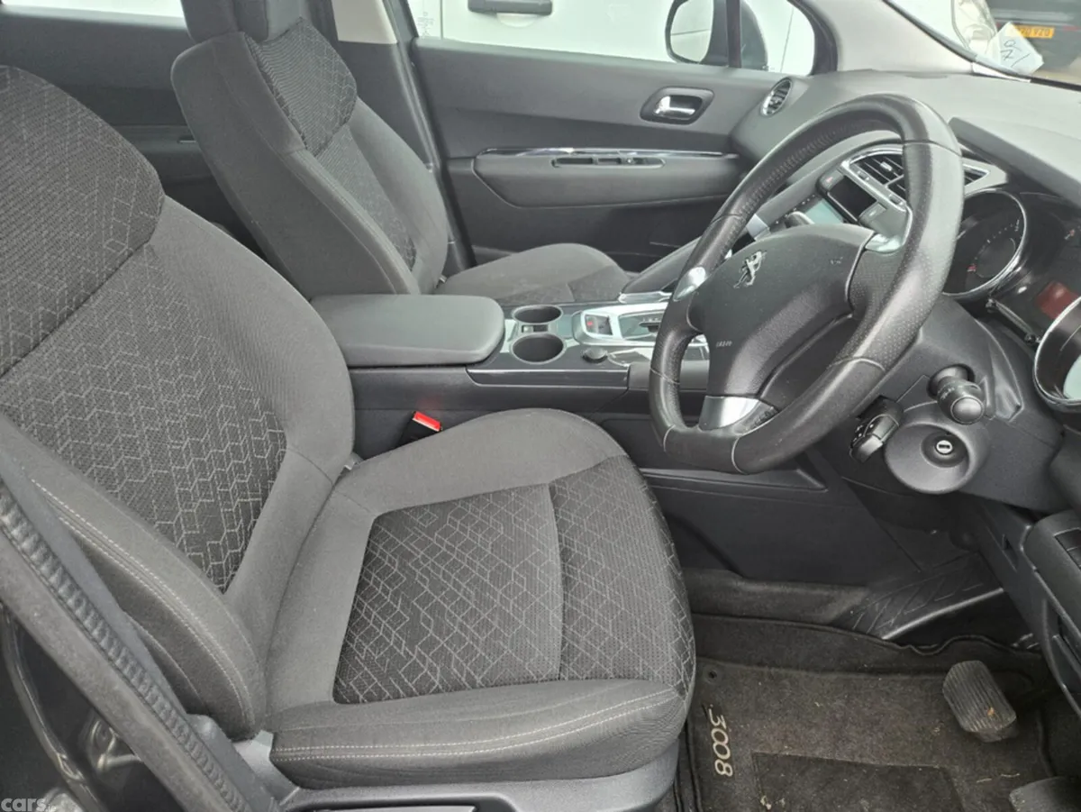Peugeot 3008 MPV, Diesel, 2016, Grey