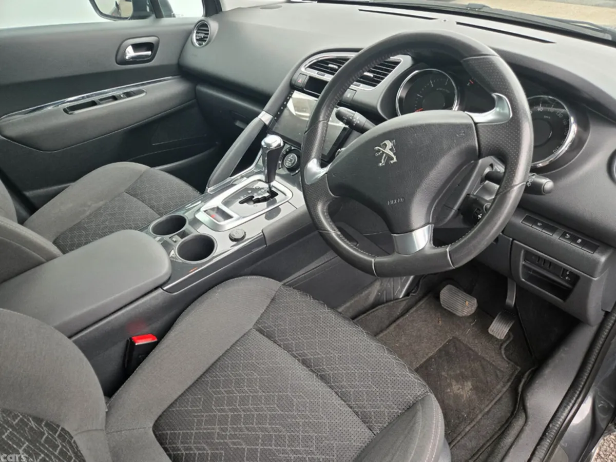 Peugeot 3008 MPV, Diesel, 2016, Grey