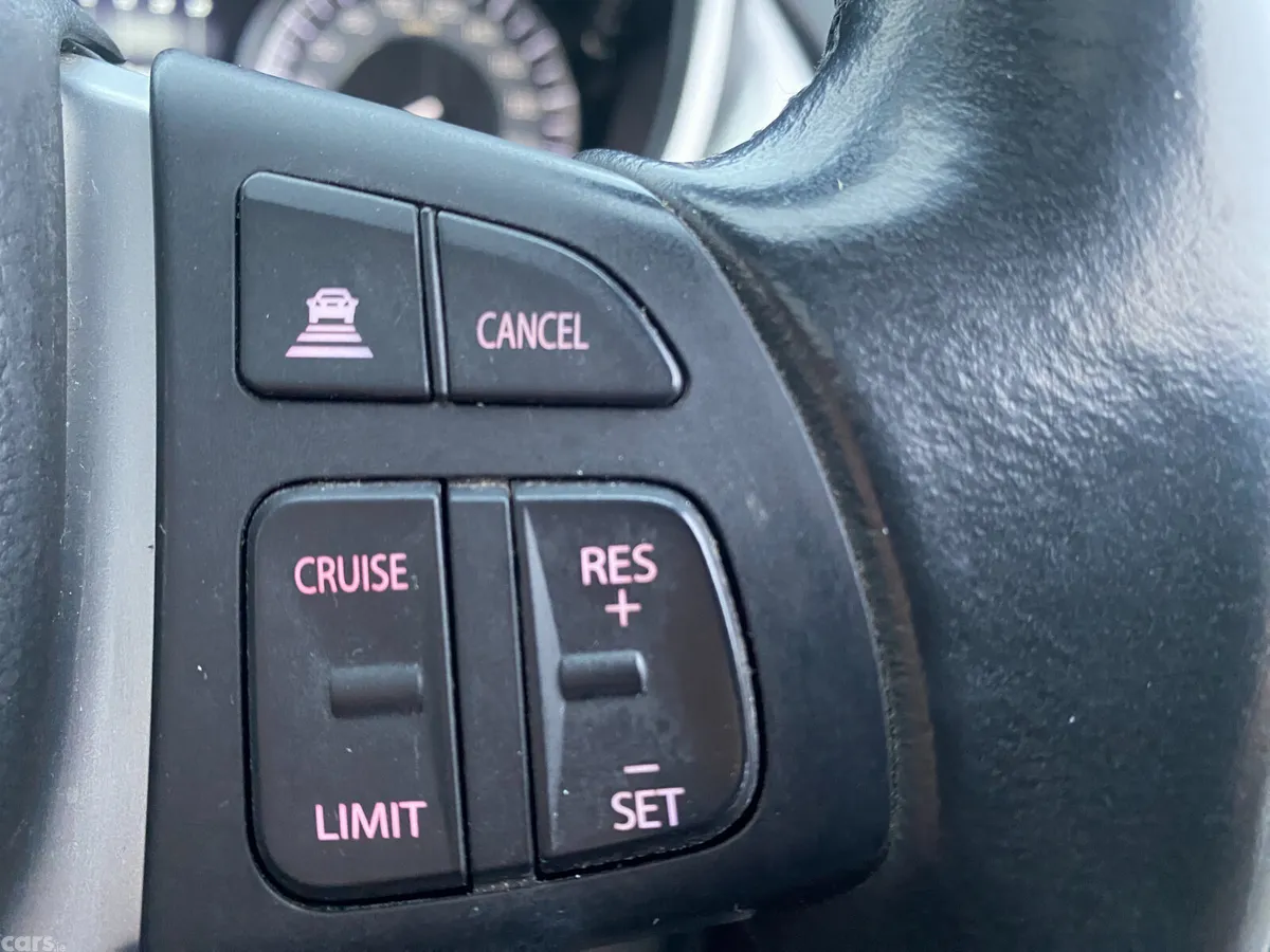 Suzuki Vitara SUV, Petrol, 2023, Grey