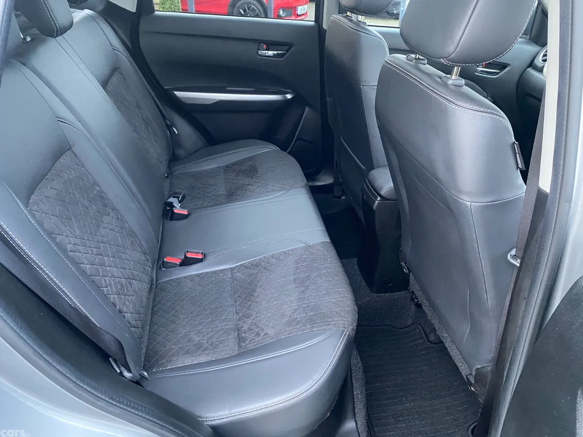 Suzuki Vitara SUV, Petrol, 2023, Grey