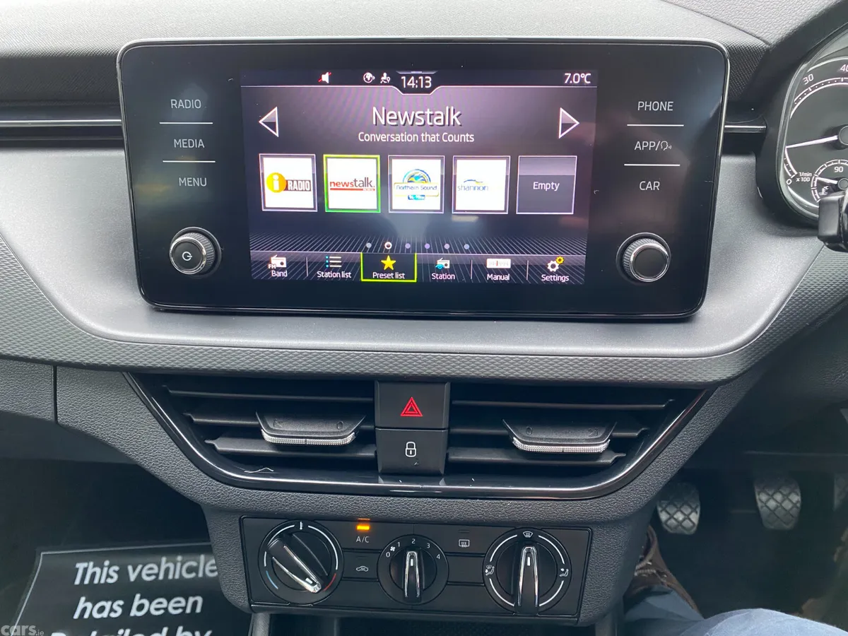 Skoda Kamiq Hatchback, Petrol, 2021, Grey