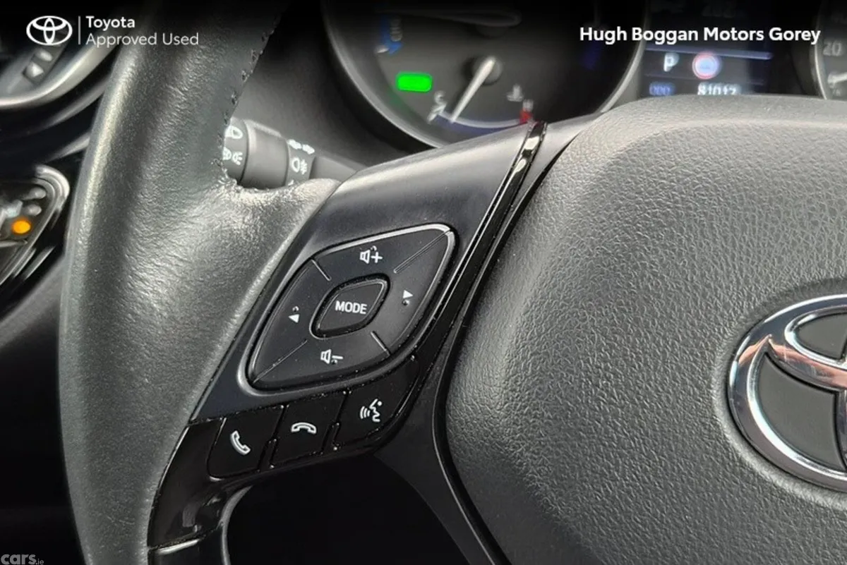 Toyota C-HR SUV, Petrol Hybrid, 2023, Grey