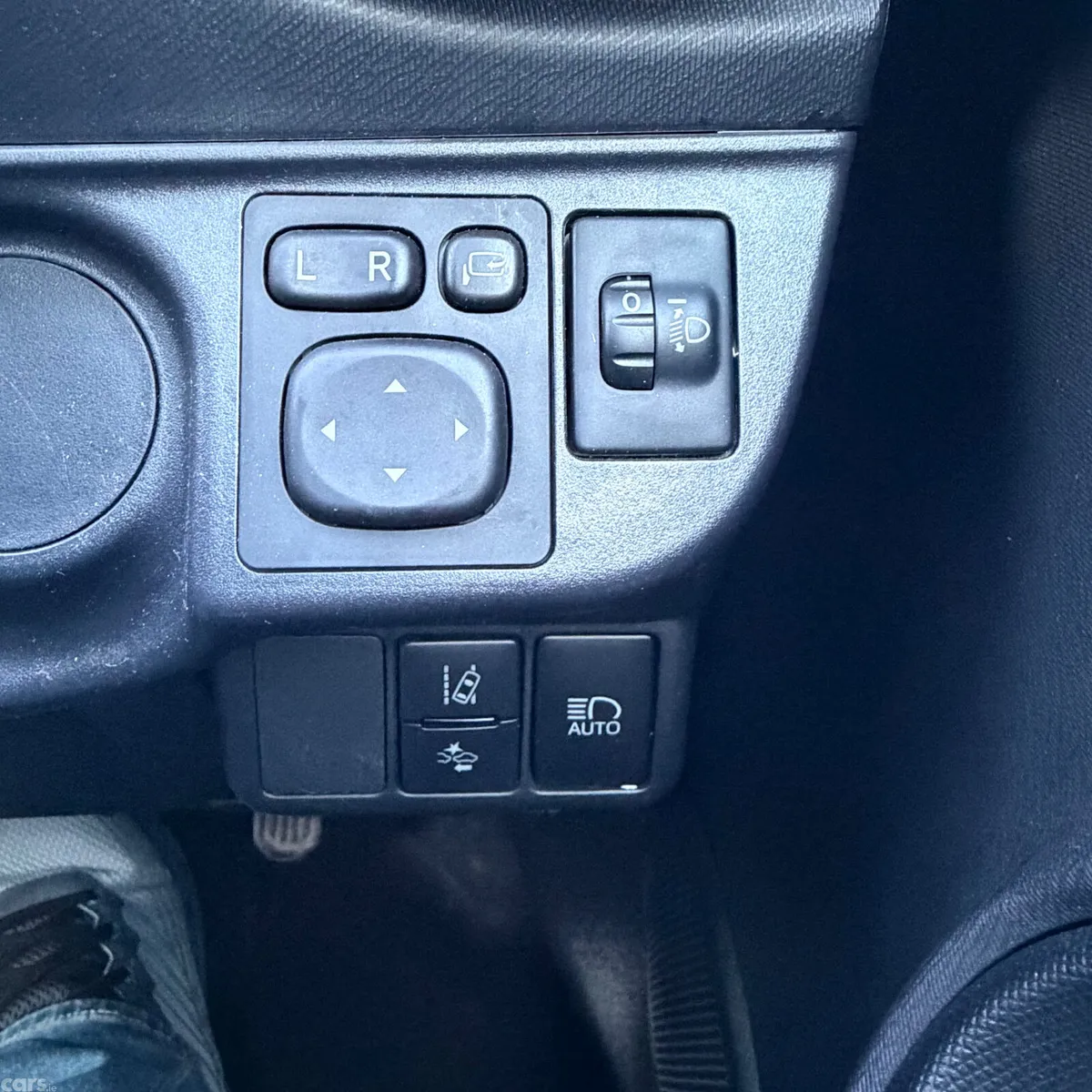 Toyota Aqua Hatchback, Petrol Hybrid, 2018, White