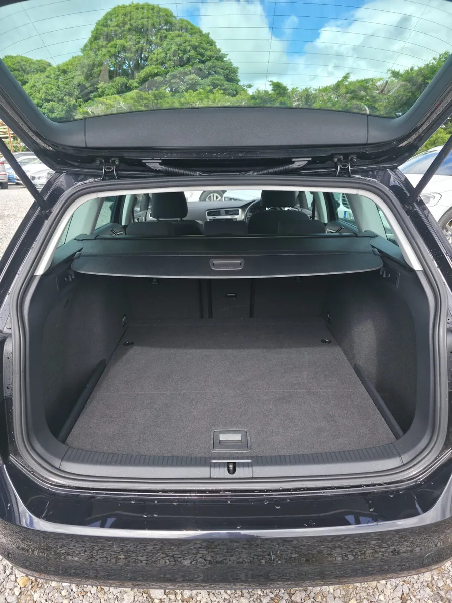 Volkswagen Golf Estate, Petrol, 2016, Black