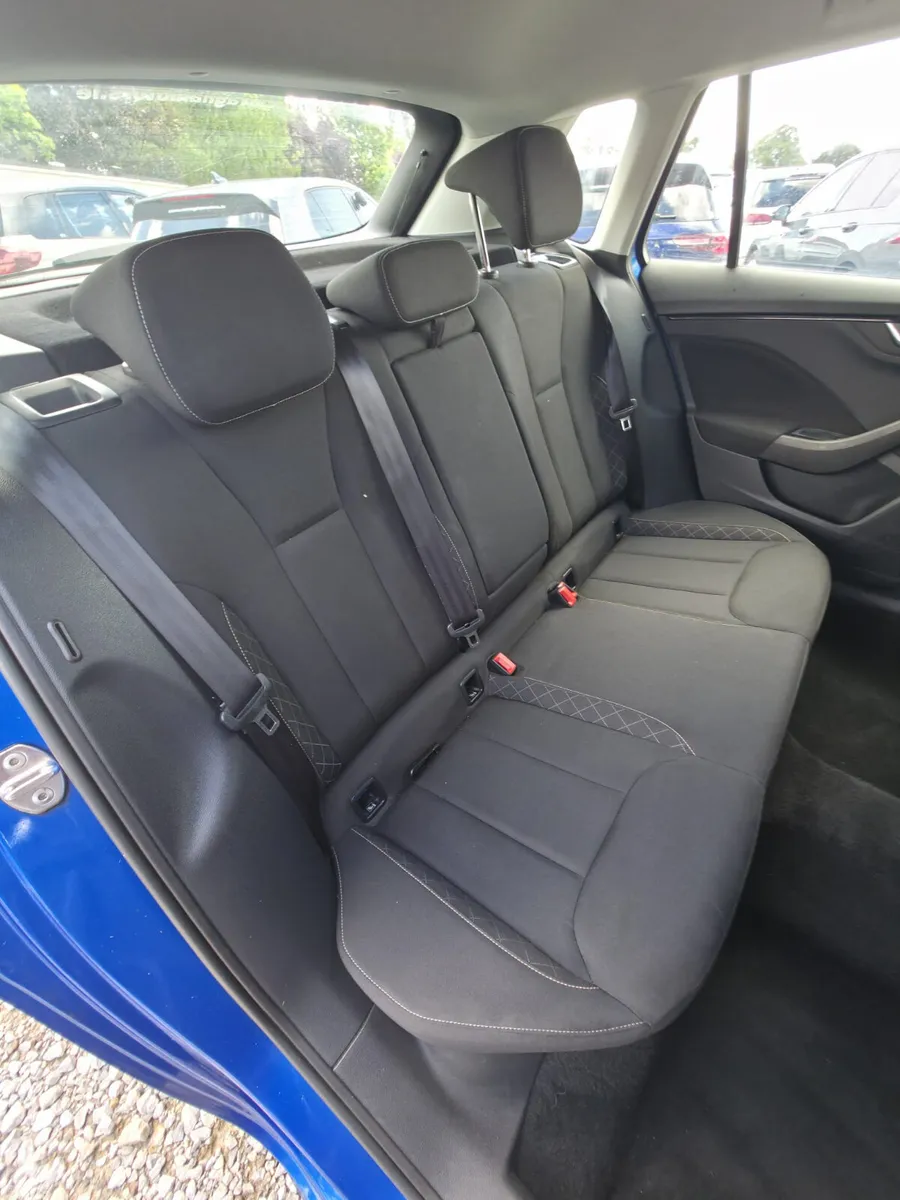 Skoda Kamiq Hatchback, Diesel, 2020, Blue