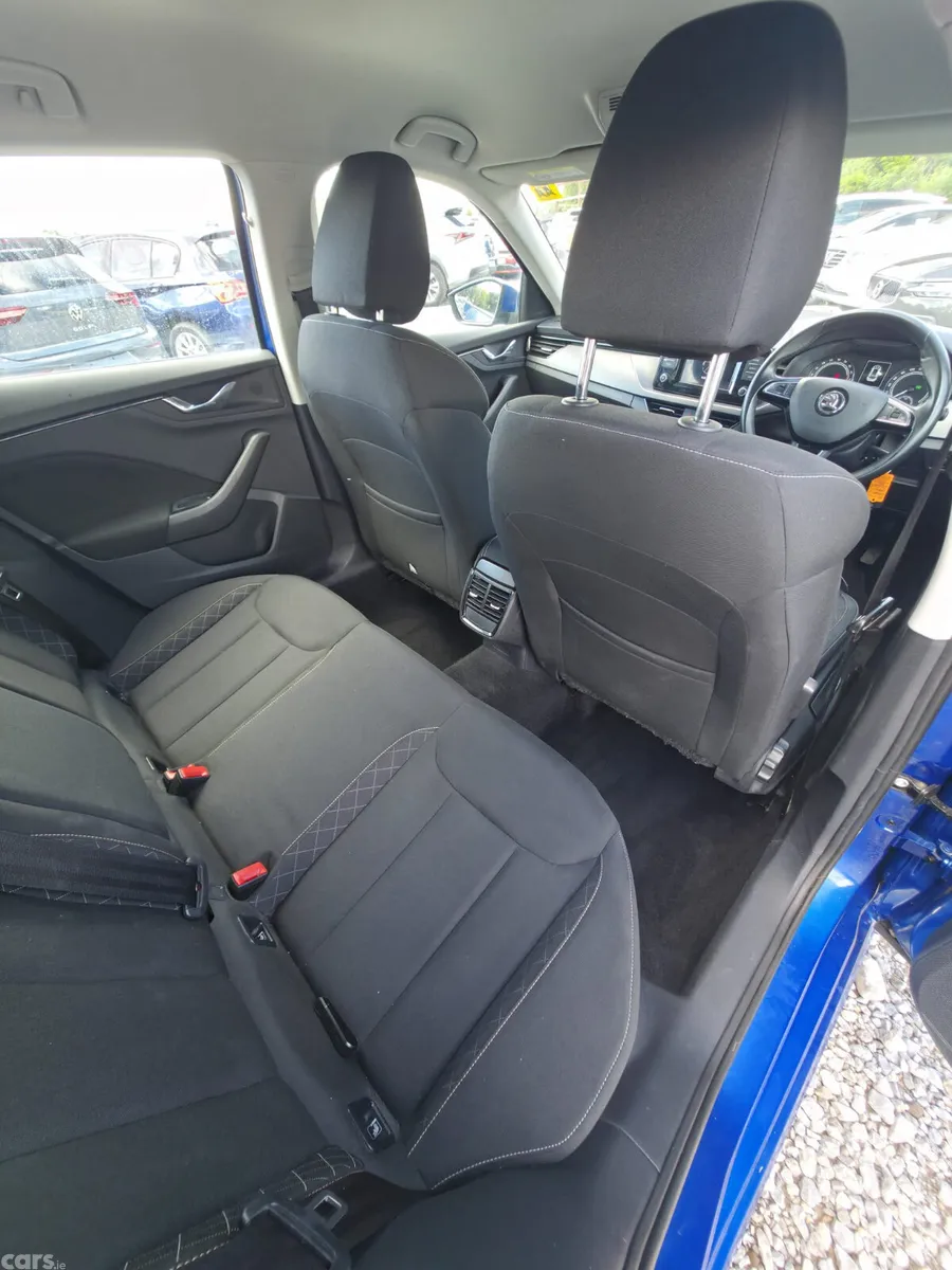 Skoda Kamiq Hatchback, Diesel, 2020, Blue