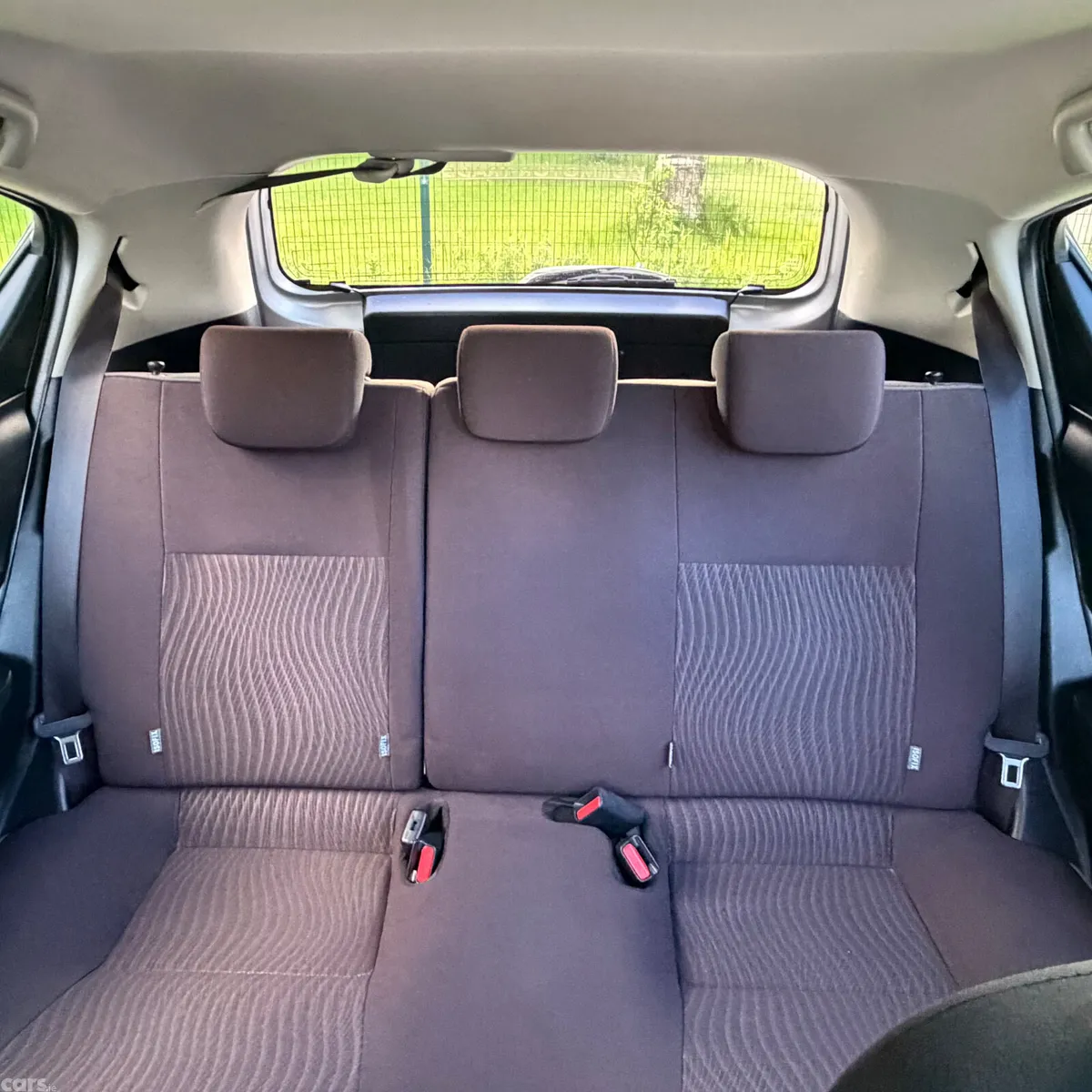 Toyota Aqua Hatchback, Petrol Hybrid, 2017, Silver