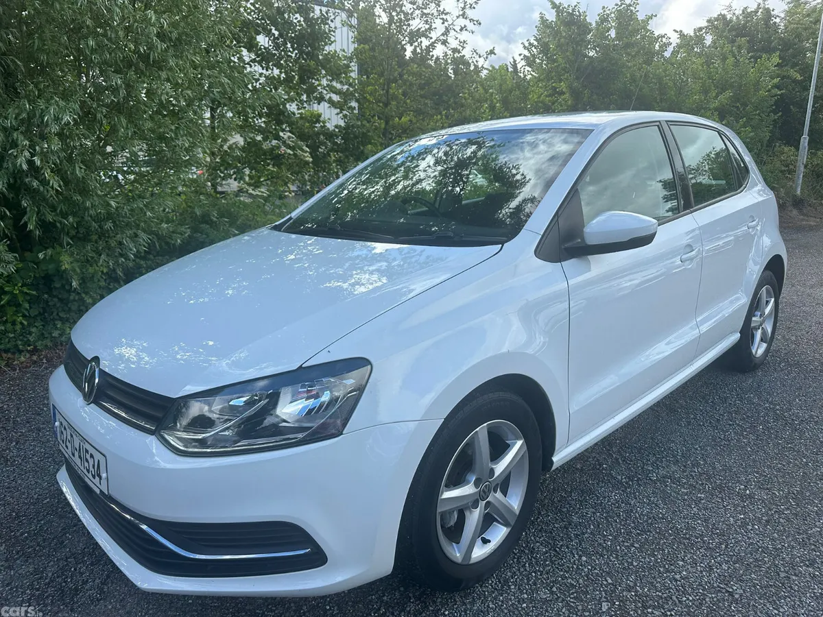 Volkswagen Polo Hatchback, Petrol, 2016, White