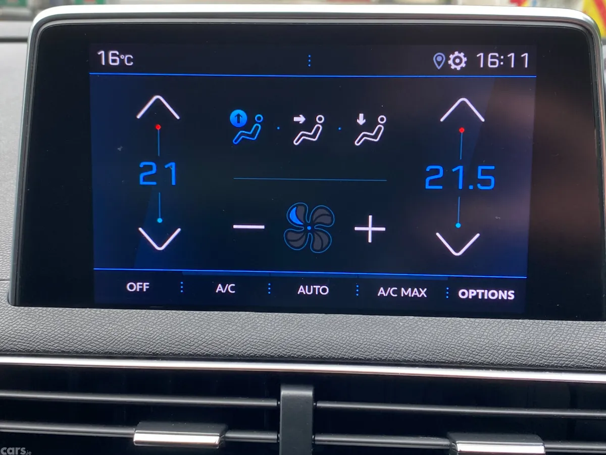 Peugeot 3008 MPV, Diesel, 2019, White