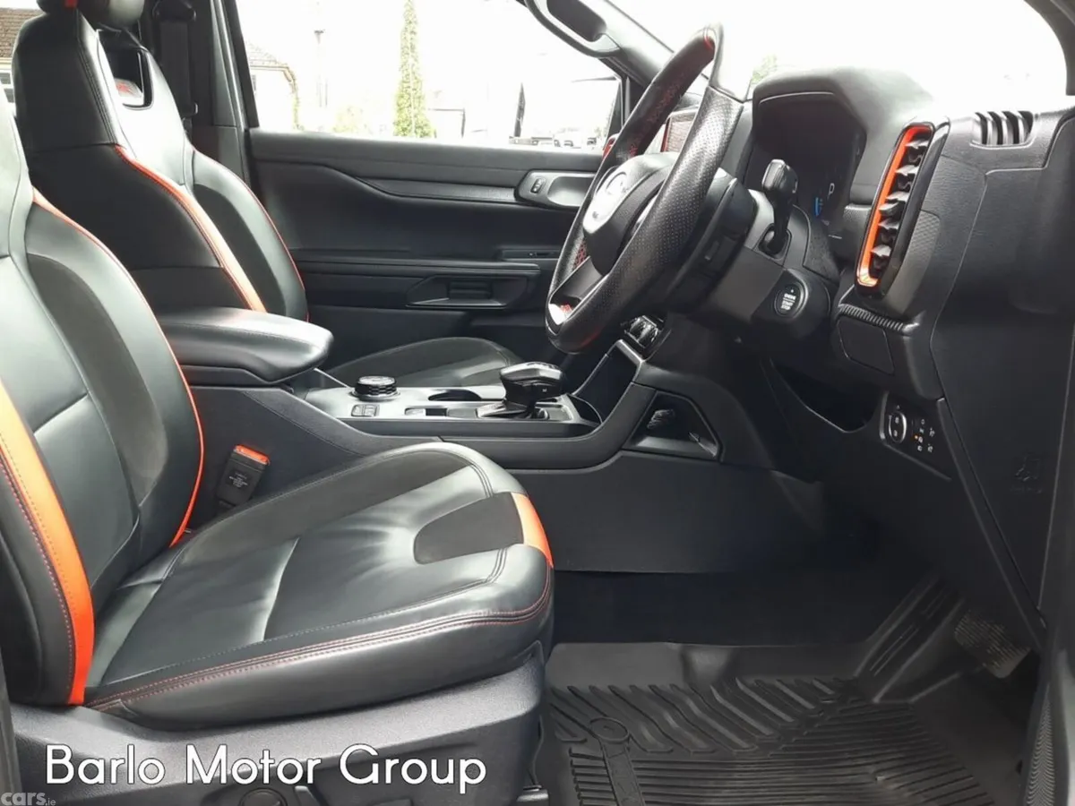 Ford Ranger MPV, Diesel, 2024, Grey