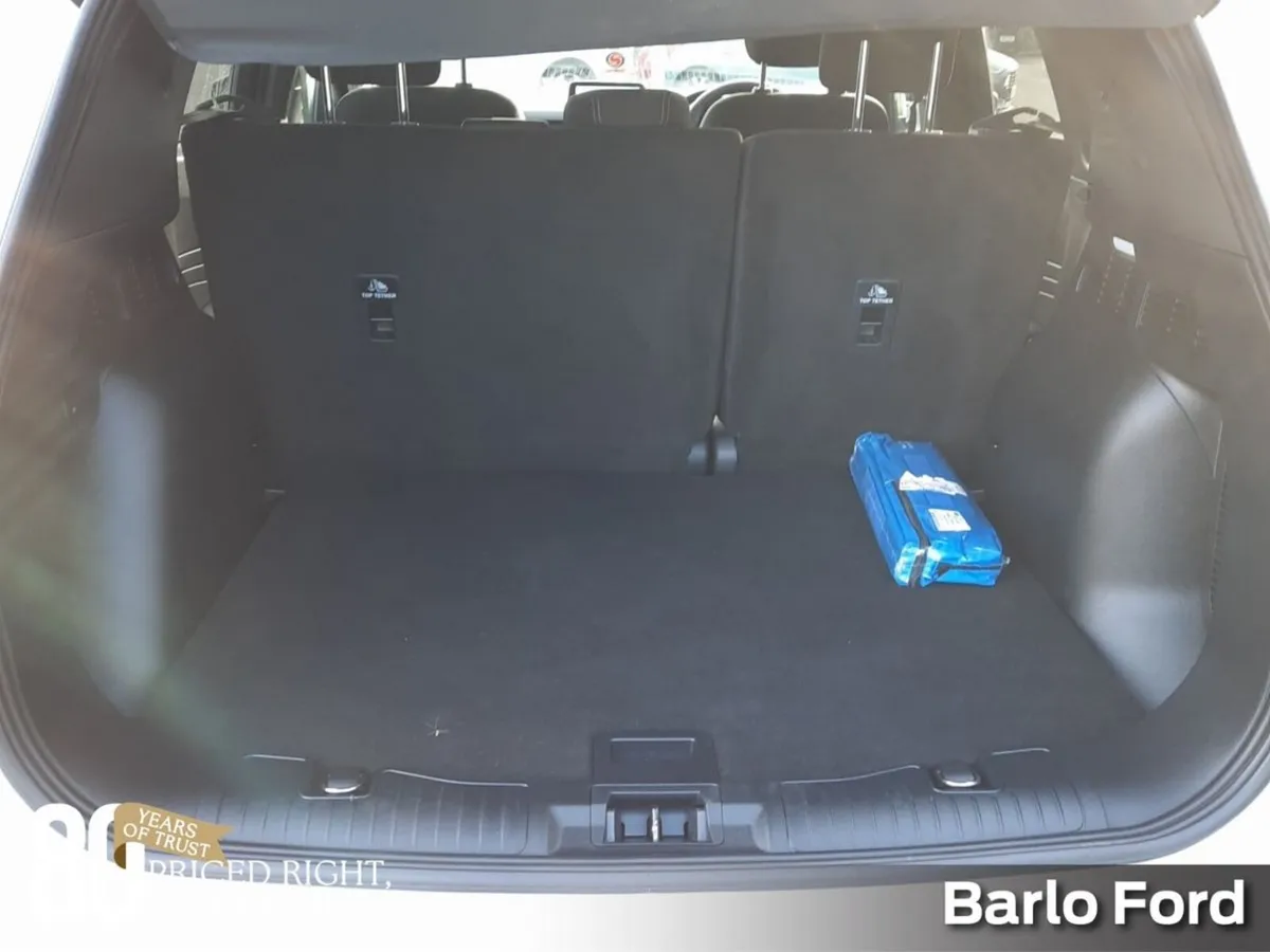 Ford Kuga SUV, Petrol Plug-in Hybrid, 2024, White