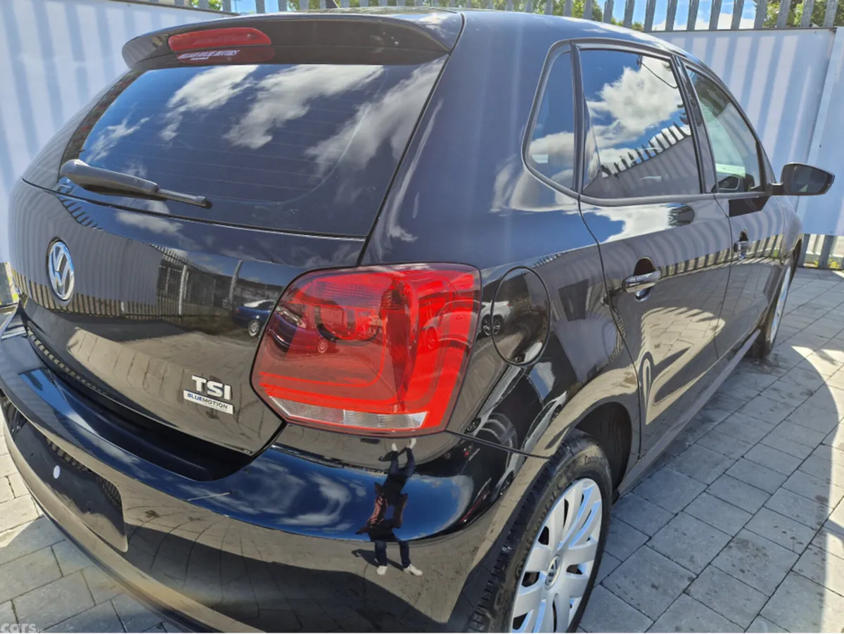 Volkswagen Polo Hatchback, Petrol, 2013, Black