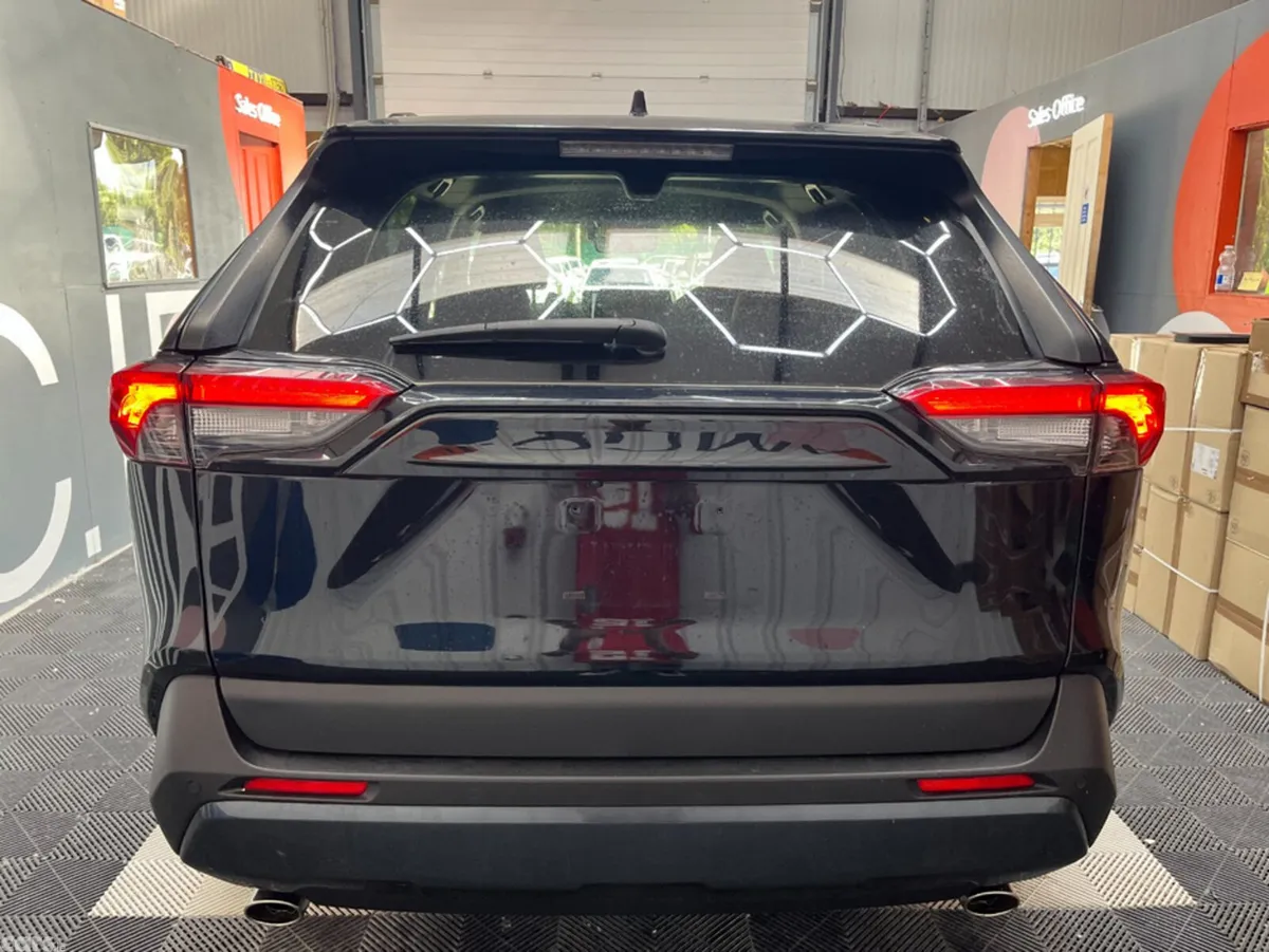 Toyota RAV4 SUV, Petrol Hybrid, 2023, Black