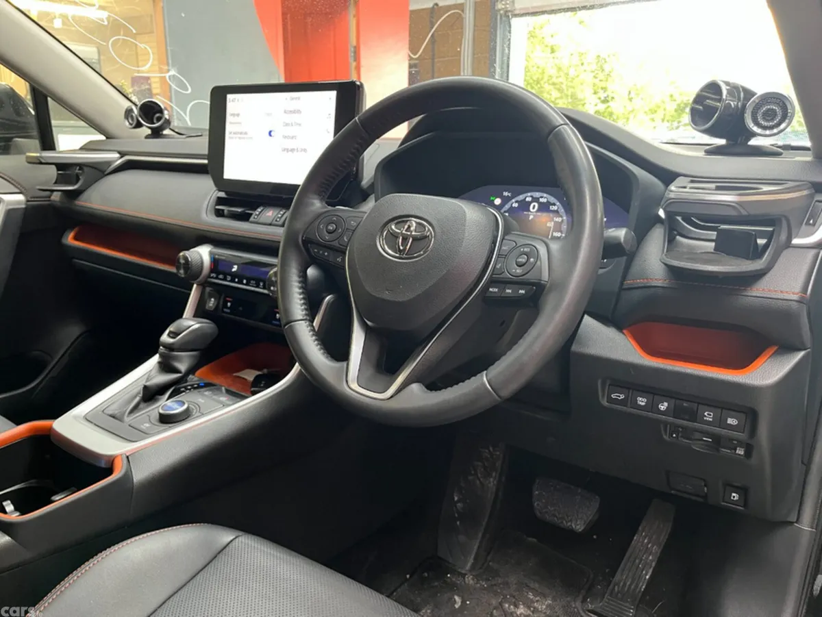Toyota RAV4 SUV, Petrol Hybrid, 2023, Black