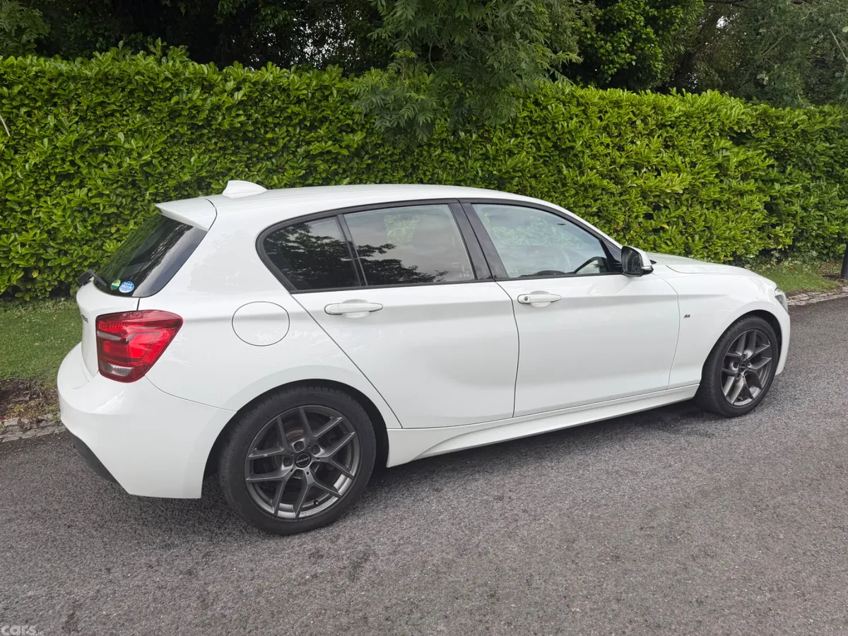 BMW 1-Series Hatchback, Petrol, 2014, White