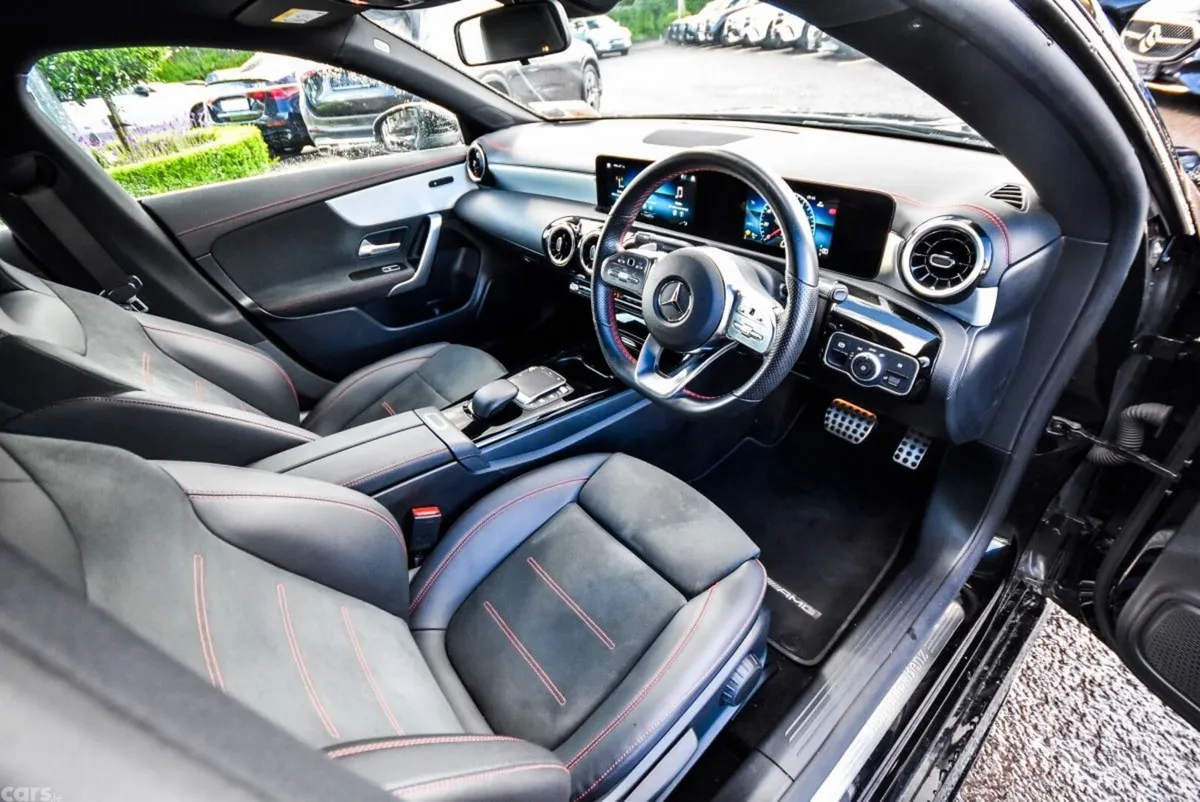 Mercedes-Benz CLA Saloon, Diesel, 2023, Black