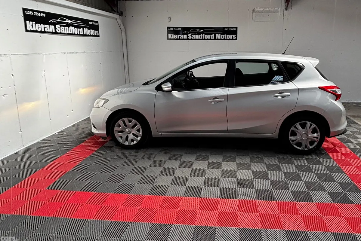 Nissan Pulsar Hatchback, Diesel, 2016, Silver