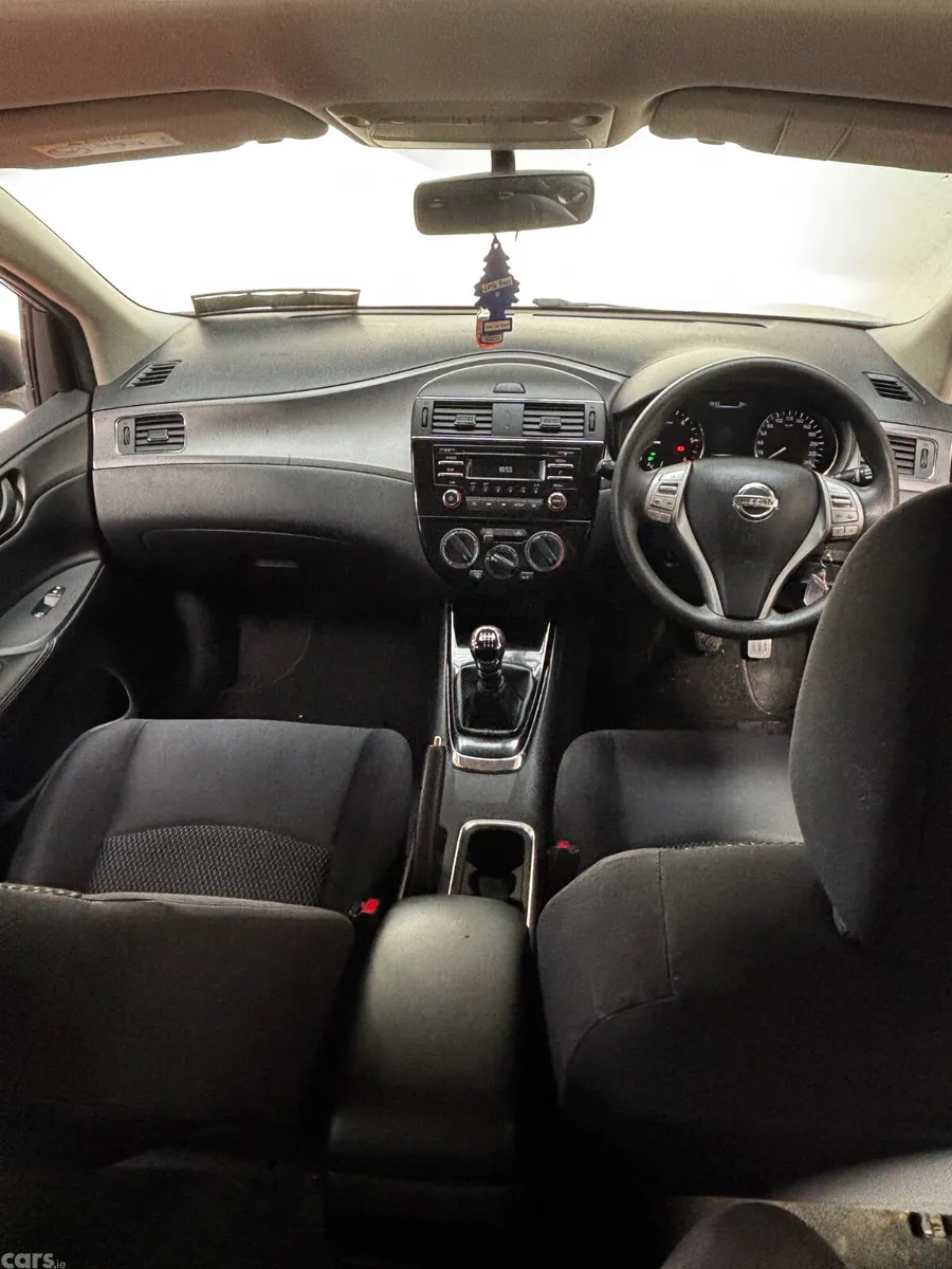 Nissan Pulsar Hatchback, Diesel, 2016, Silver