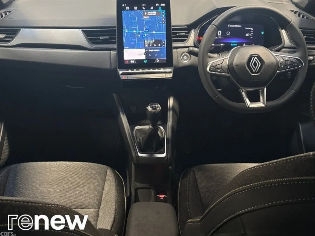 Renault Captur Hatchback, Petrol, 2025, Red
