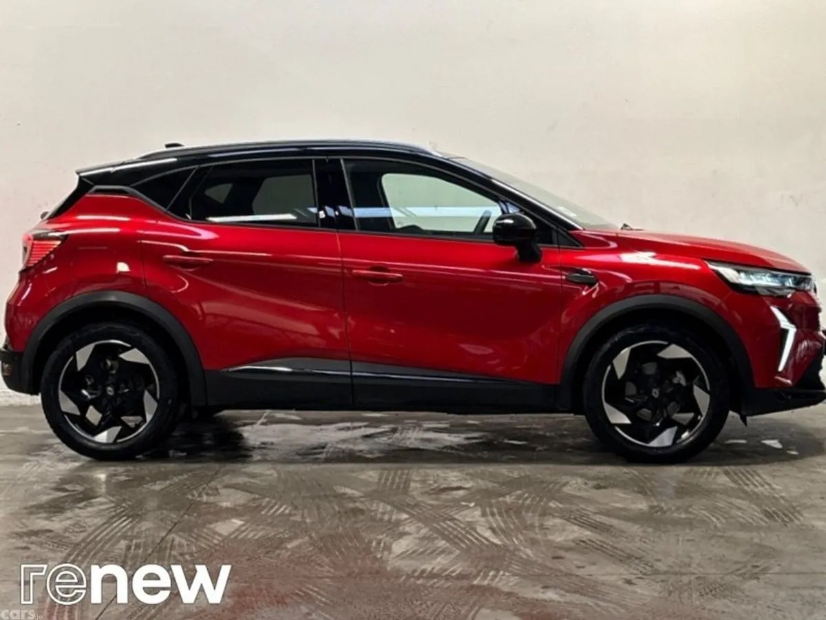 Renault Captur Hatchback, Petrol, 2025, Red