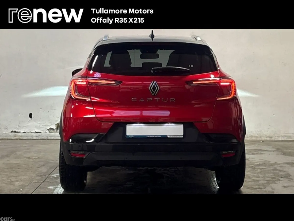 Renault Captur Hatchback, Petrol, 2025, Red