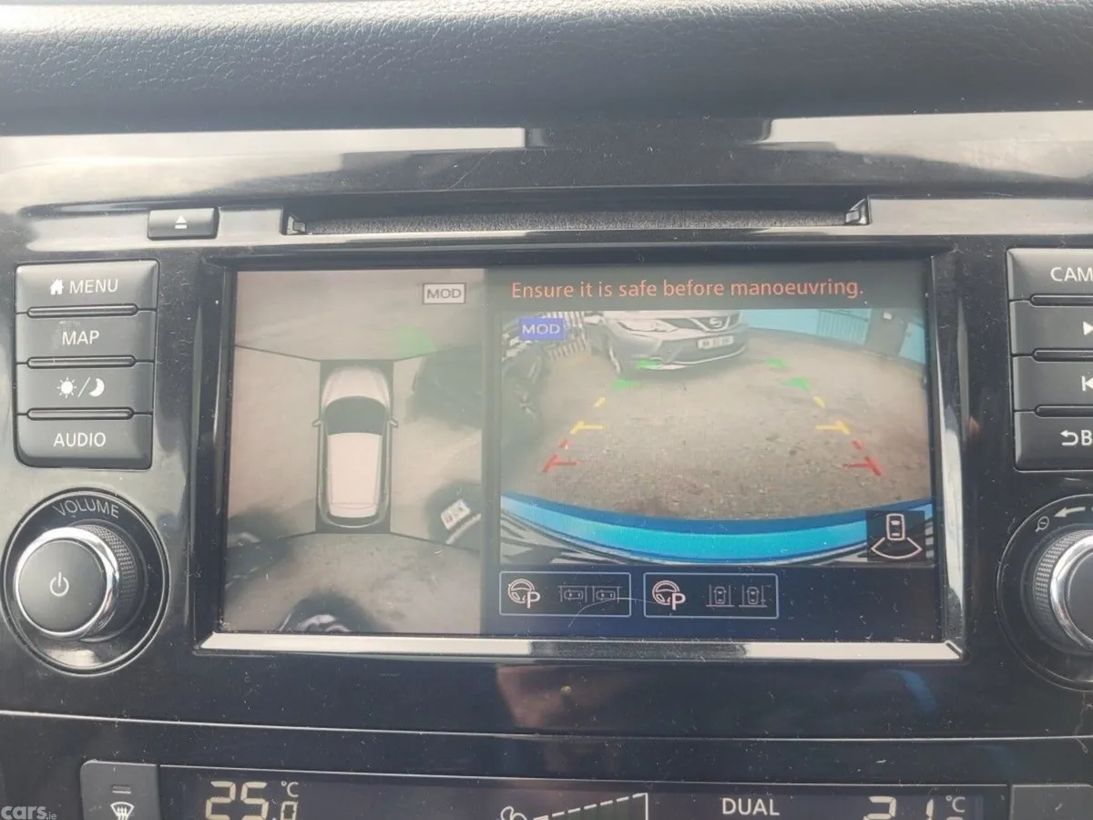 Nissan Qashqai Hatchback, Diesel, 2019, Blue