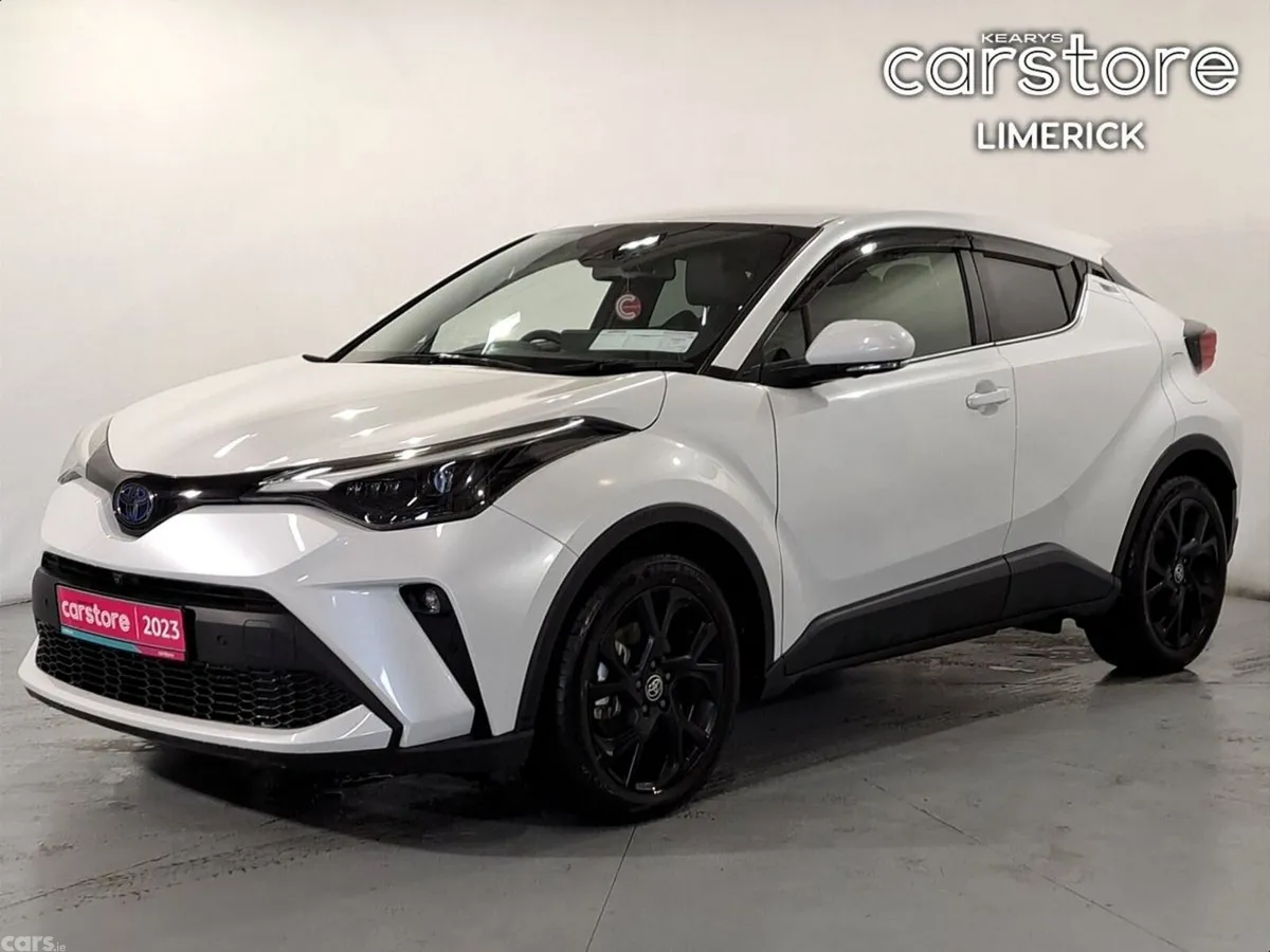 Toyota C-HR SUV, Petrol Hybrid, 2023, White