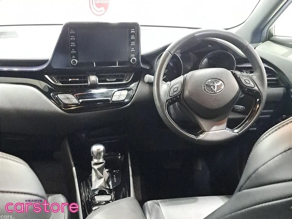 Toyota C-HR SUV, Petrol Hybrid, 2023, White