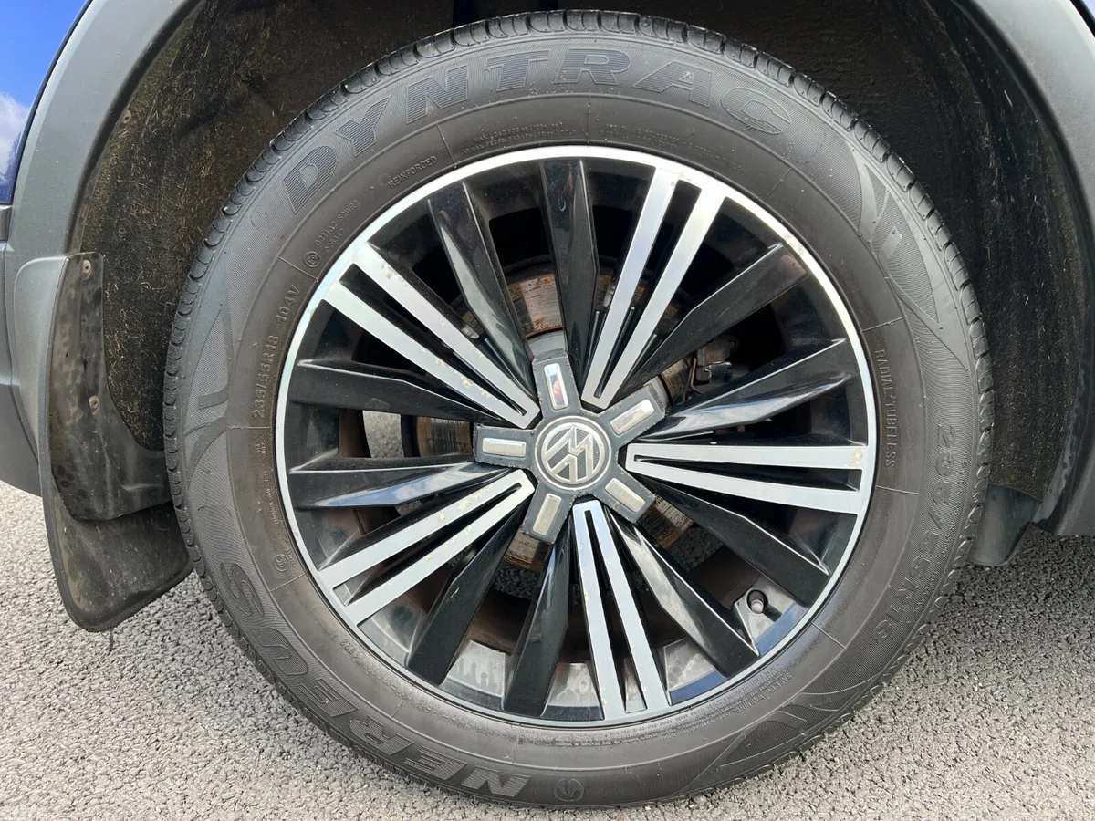Volkswagen Tiguan SUV, Diesel, 2016, Blue