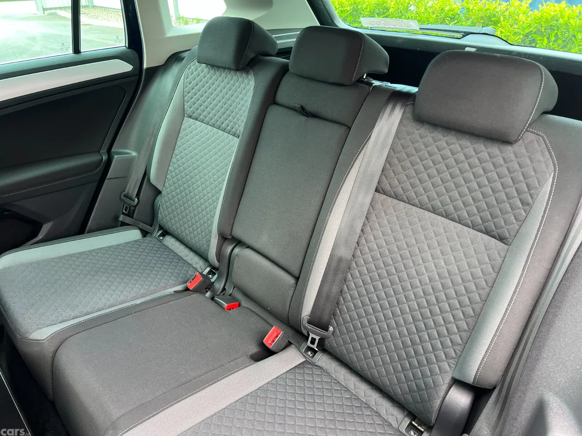 Volkswagen Tiguan SUV, Diesel, 2016, Blue