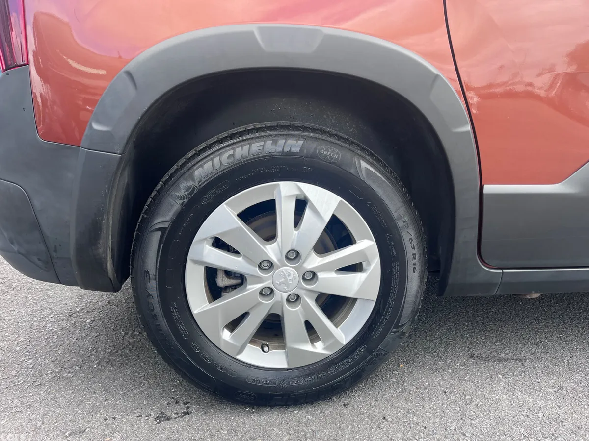 Peugeot Rifter MPV, Diesel, 2021, Orange