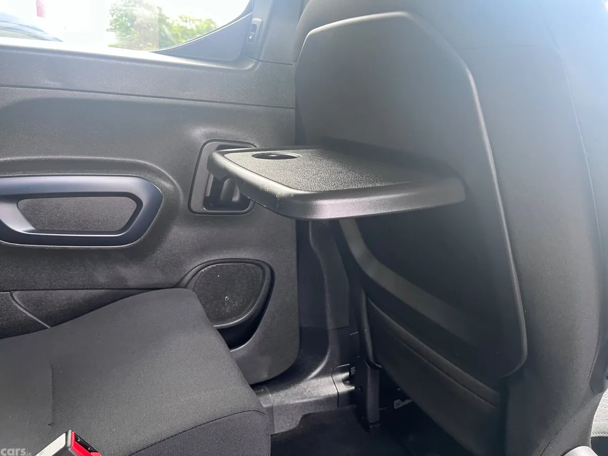 Peugeot Rifter MPV, Diesel, 2021, Orange