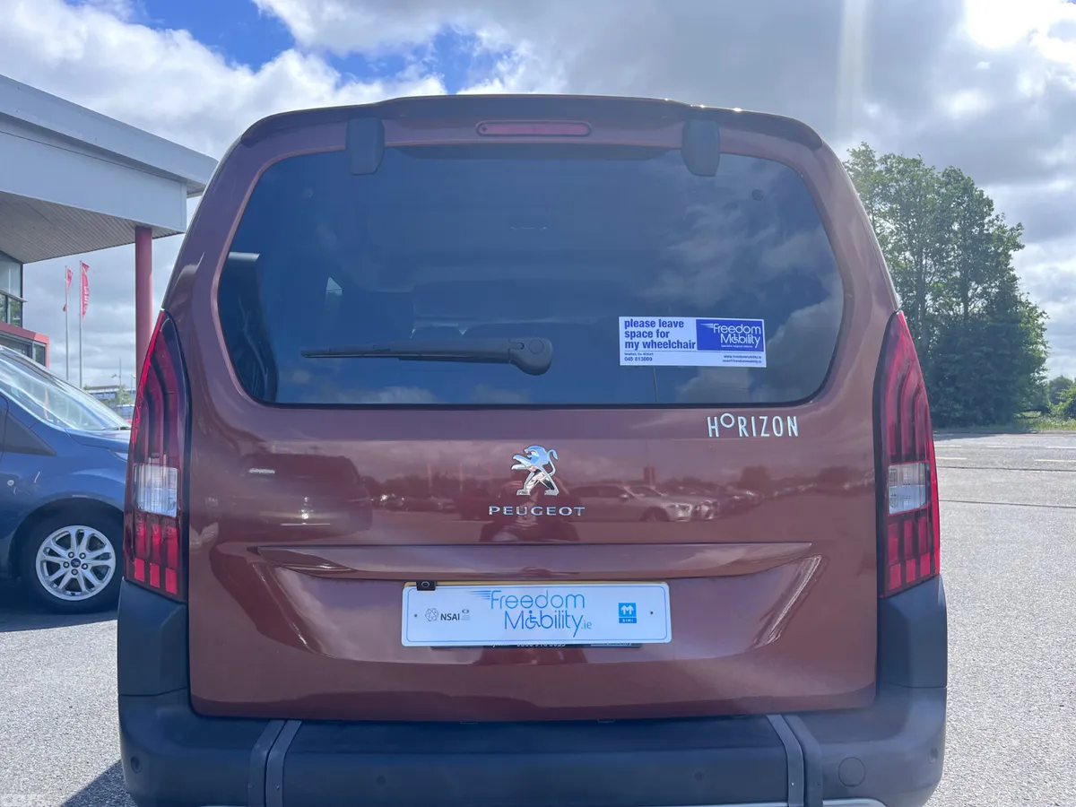 Peugeot Rifter MPV, Diesel, 2021, Orange