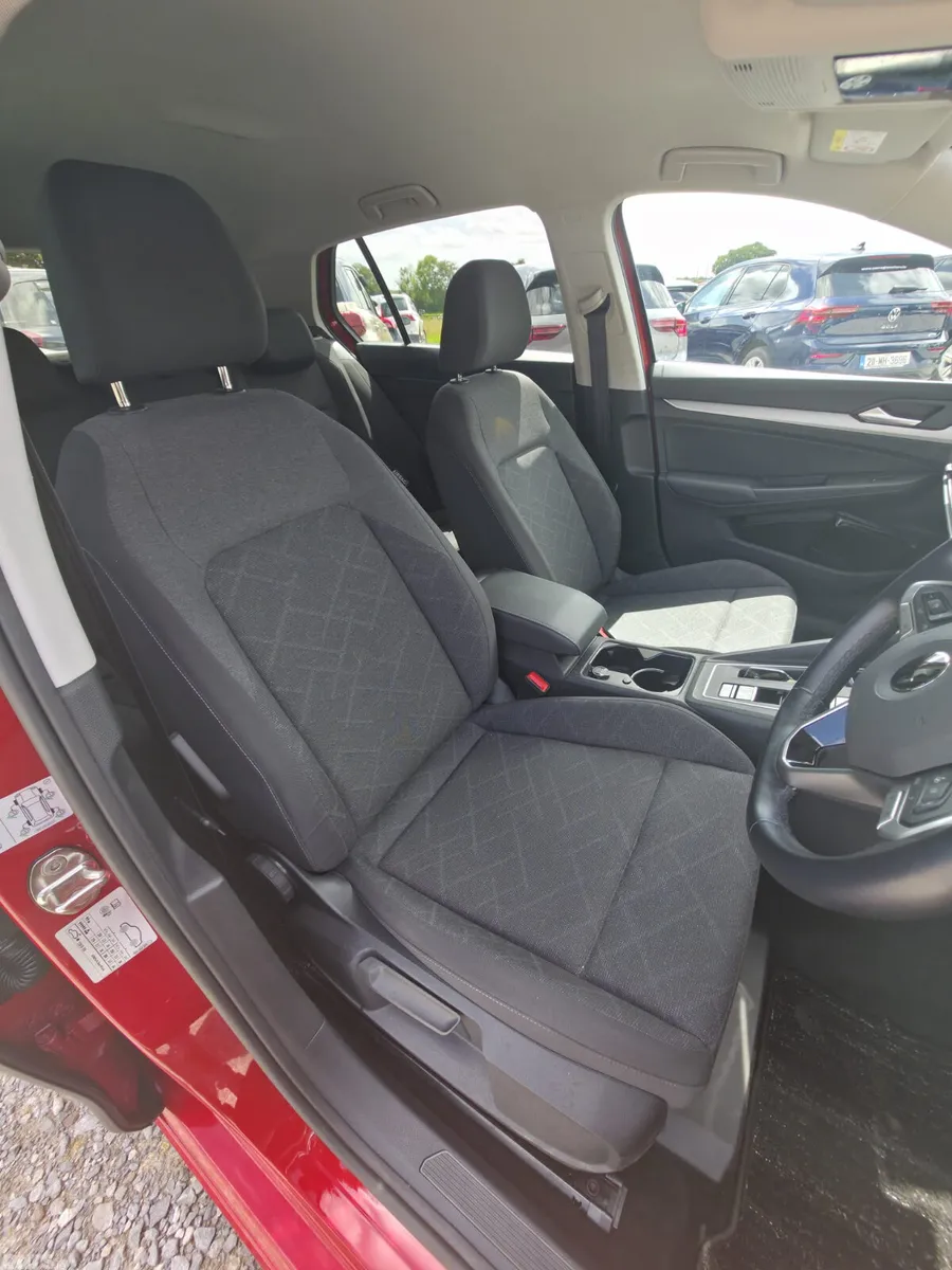 Volkswagen Golf Hatchback, Petrol, 2022, Other