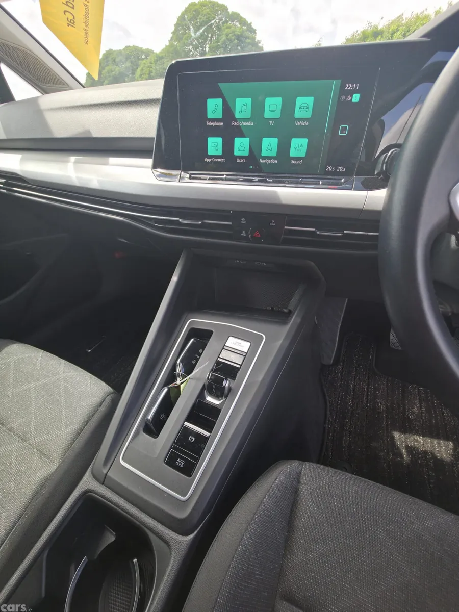 Volkswagen Golf Hatchback, Petrol, 2022, Other