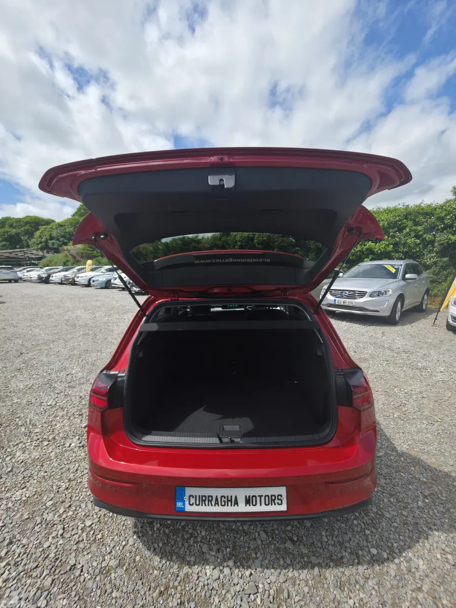 Volkswagen Golf Hatchback, Petrol, 2022, Other