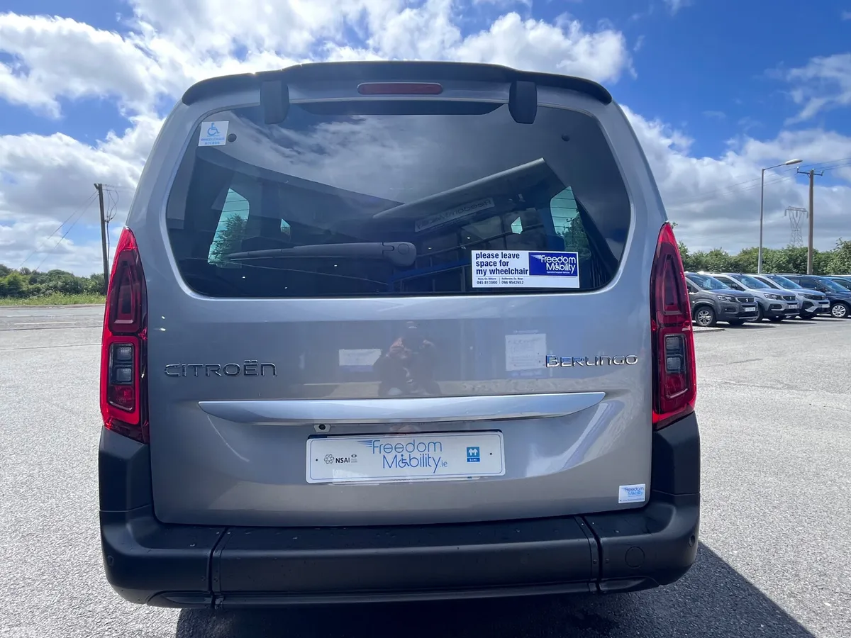 Citroen Berlingo Multispace MPV, Diesel, 2026, Silver