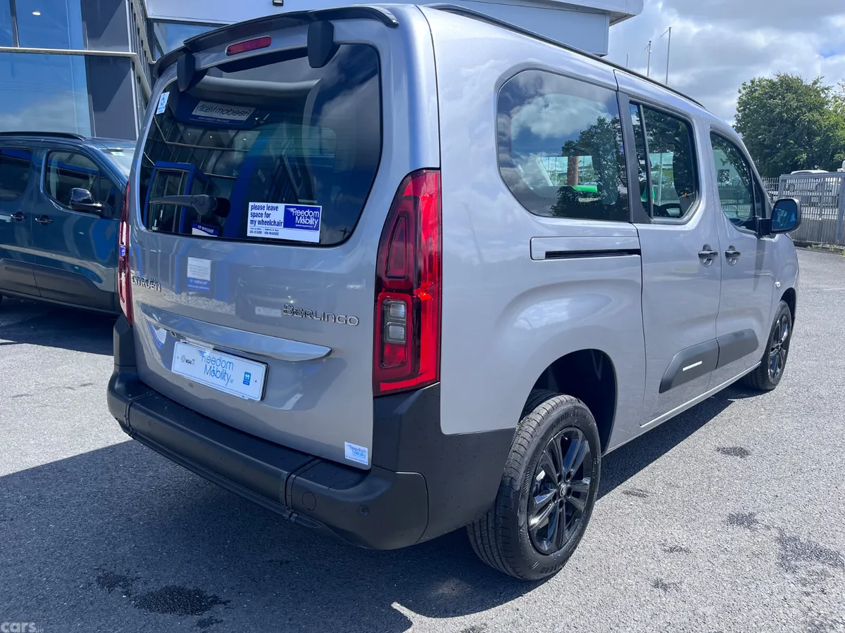 Citroen Berlingo Multispace MPV, Diesel, 2026, Silver