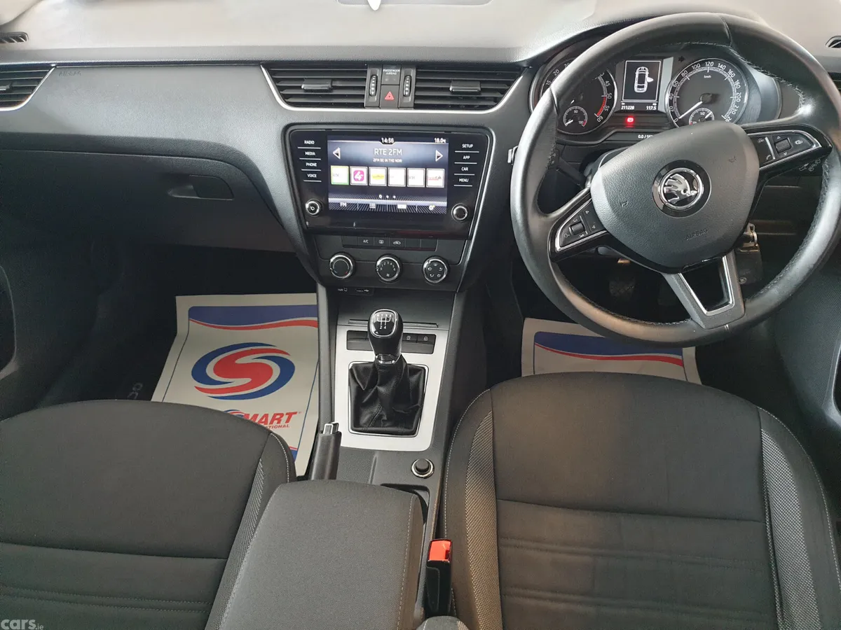 Skoda Octavia Estate, Diesel, 2017, Blue