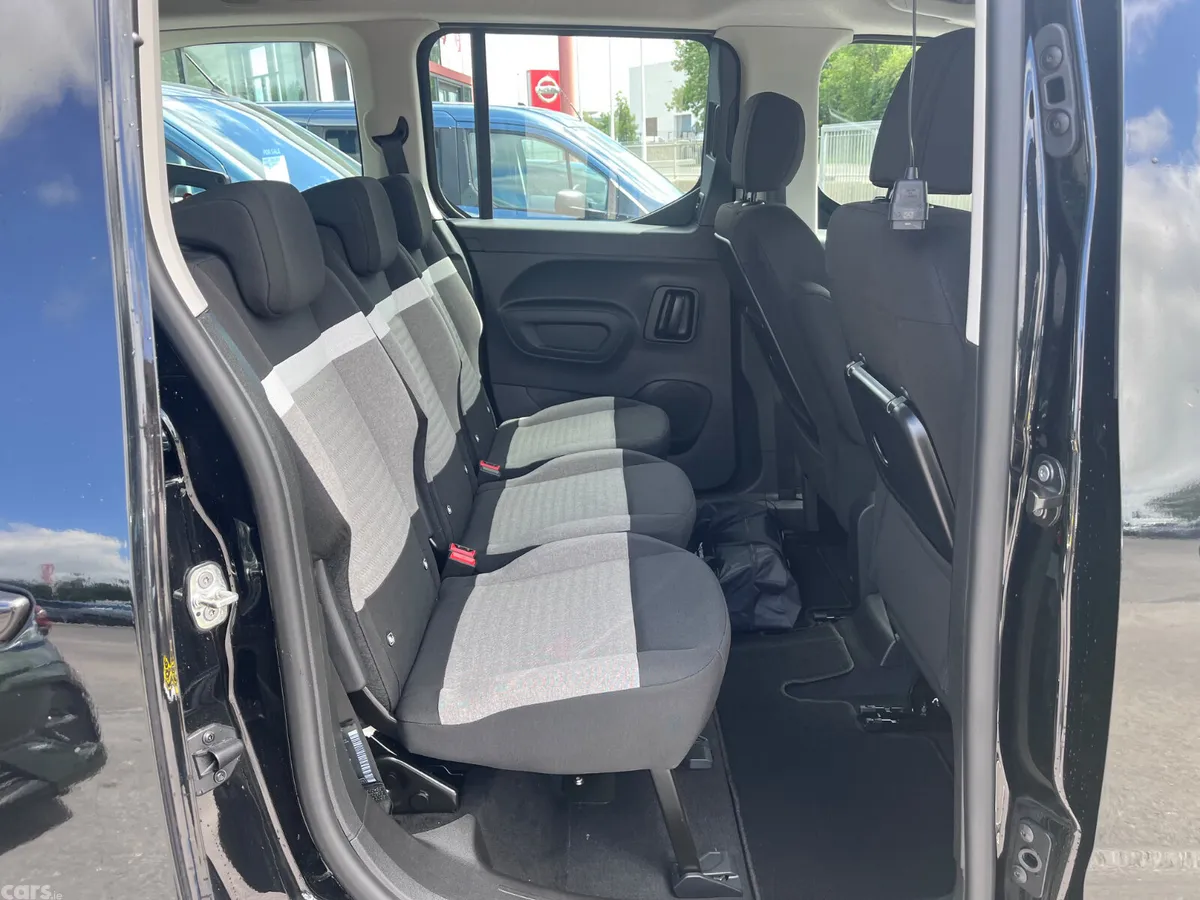Citroen Berlingo Multispace MPV, Diesel, 2026, Black