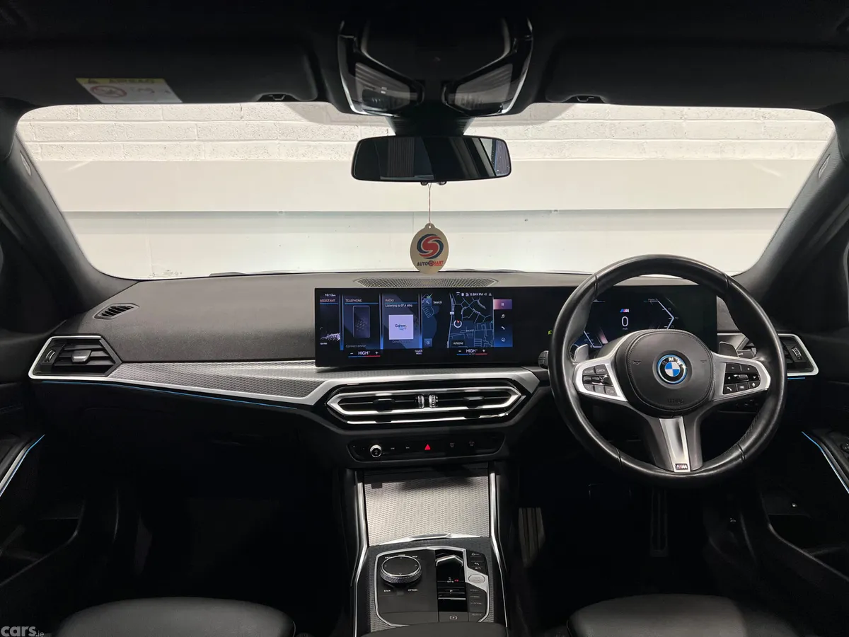 BMW 3-Series Saloon, Petrol Plug-in Hybrid, 2023, Blue