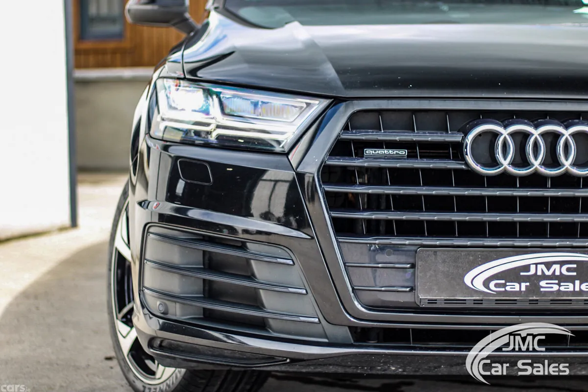 Audi Q7 SUV, Diesel Hybrid, 2019, Black