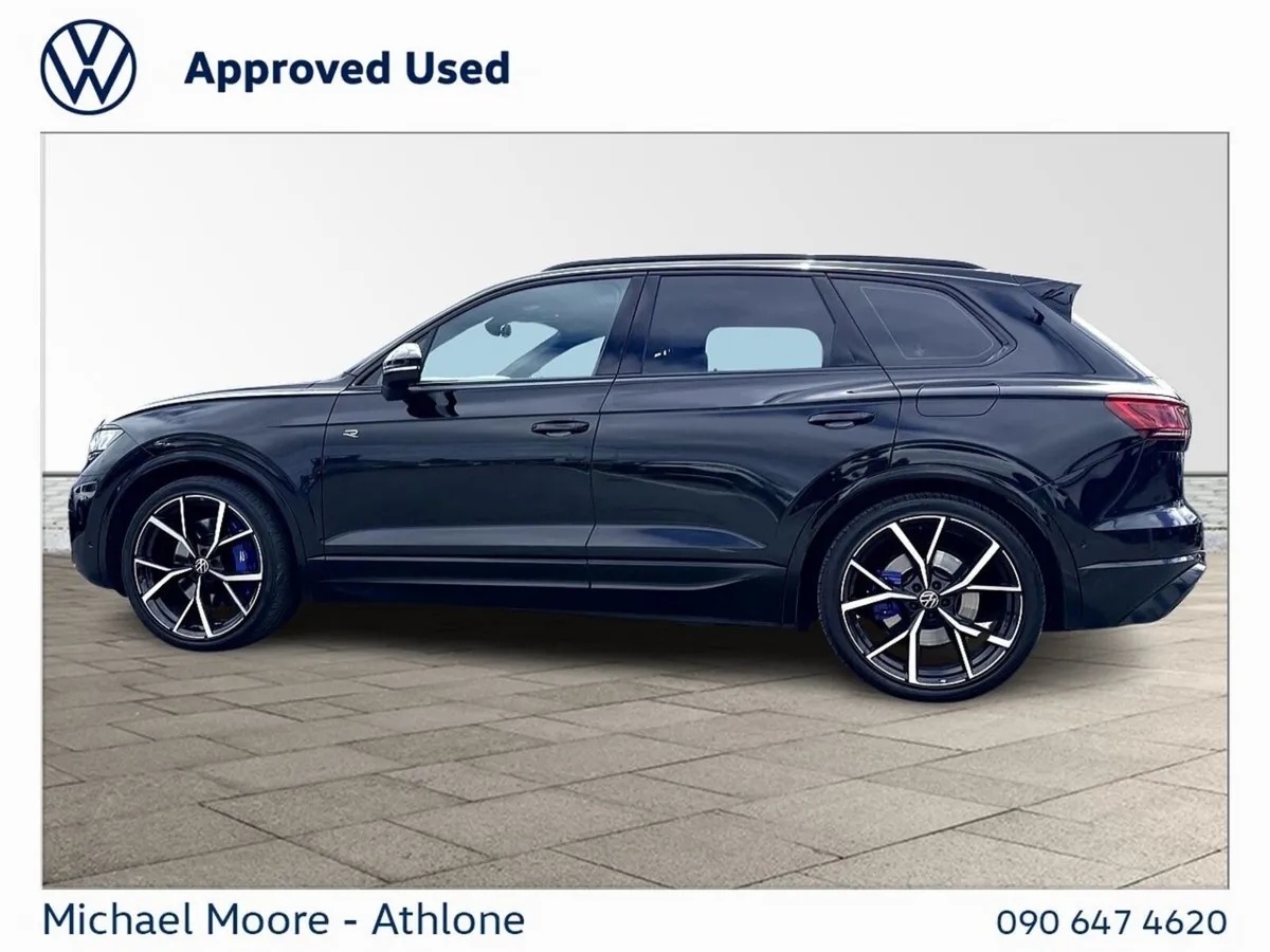 Volkswagen Touareg SUV, Petrol Plug-in Hybrid, 2025, Black