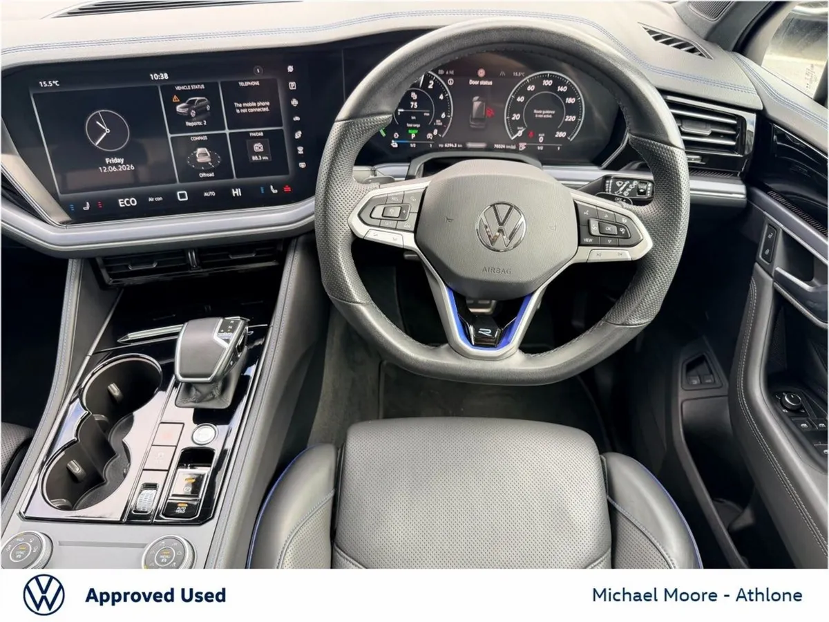 Volkswagen Touareg SUV, Petrol Plug-in Hybrid, 2025, Black
