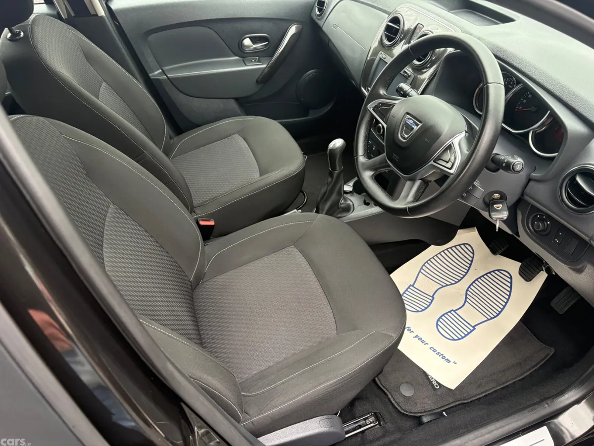 Dacia Sandero Hatchback, Petrol, 2018, Black