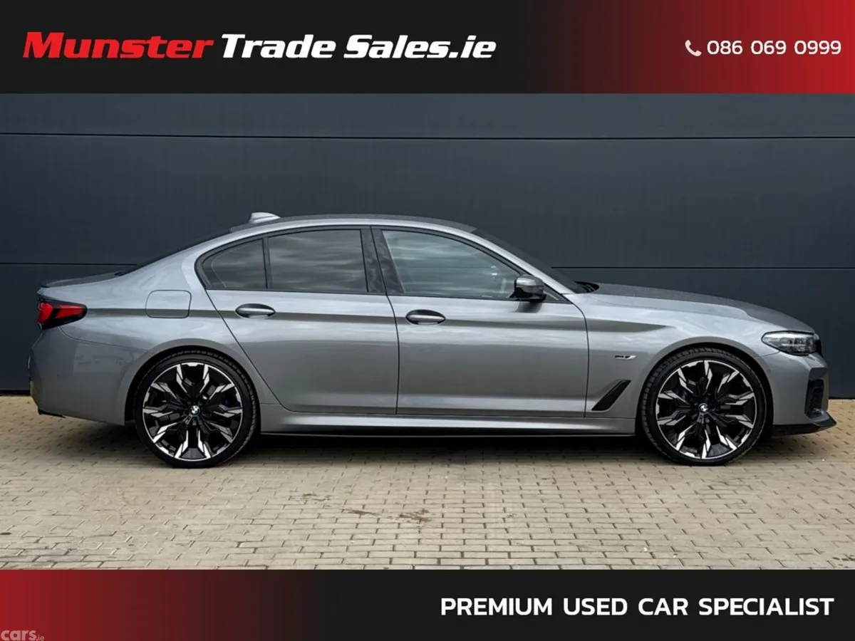 BMW 5-Series Saloon, Petrol Plug-in Hybrid, 2023, Grey