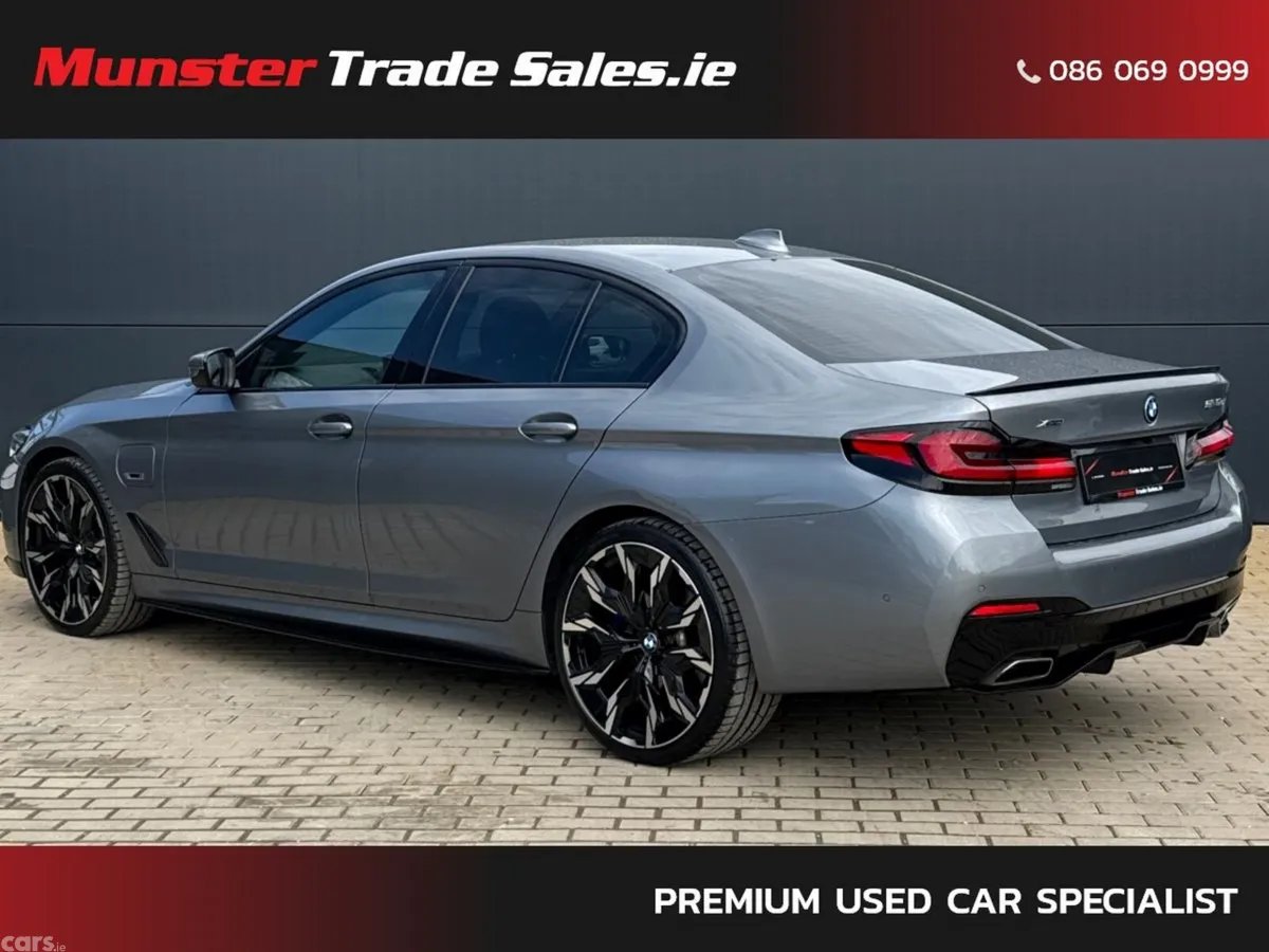 BMW 5-Series Saloon, Petrol Plug-in Hybrid, 2023, Grey